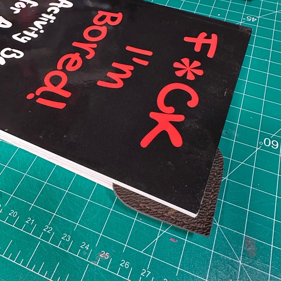 Valentines Day Gift! Leather Heart Bookmark - Picture 4 of 8